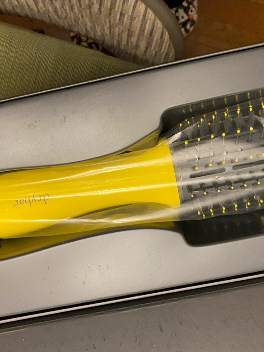 Drybar yellow and gray round blow dryer brush NEW - Picture 2 of 2